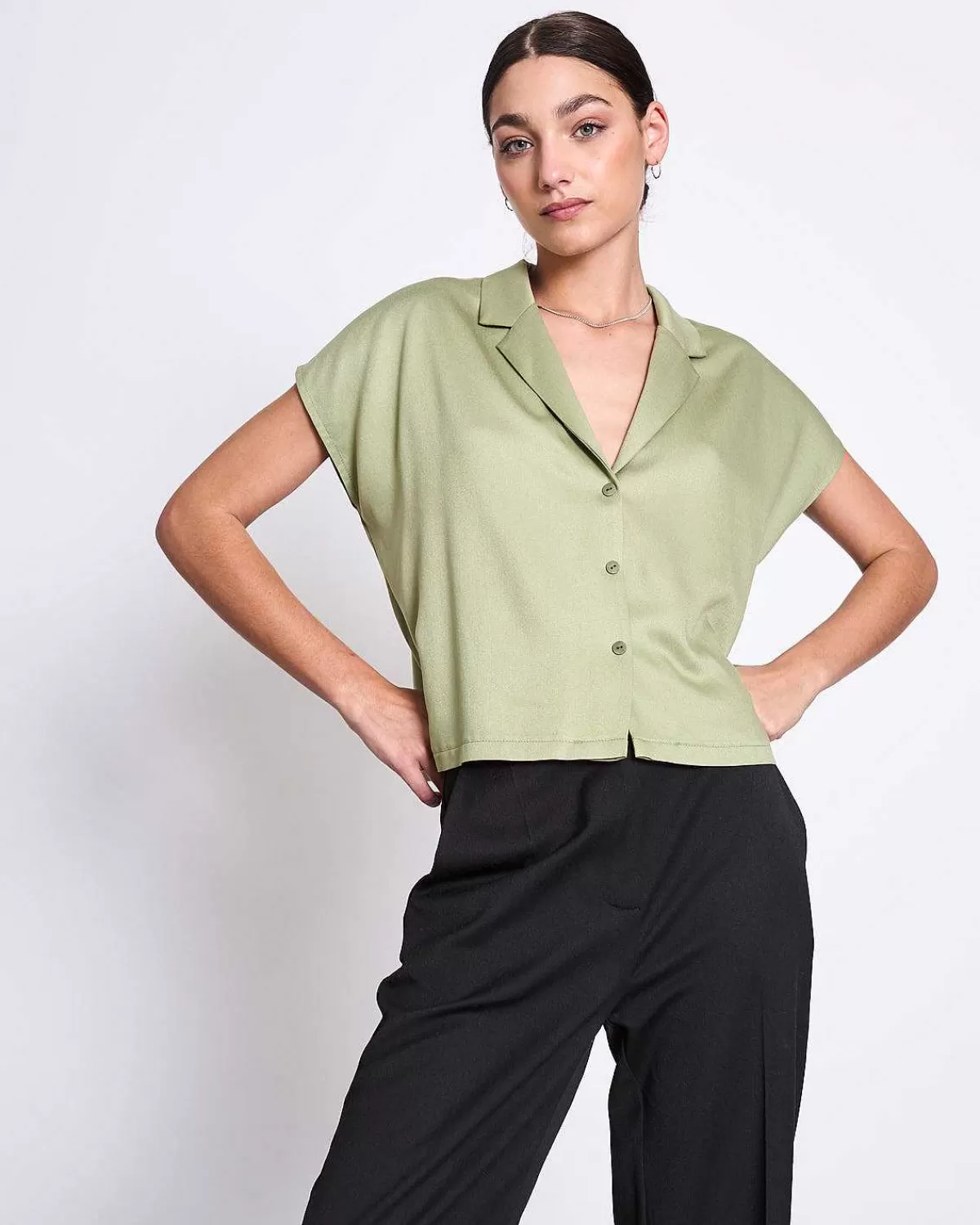 Blouse Tierra Pale Olive>JAN 'N JUNE Hot