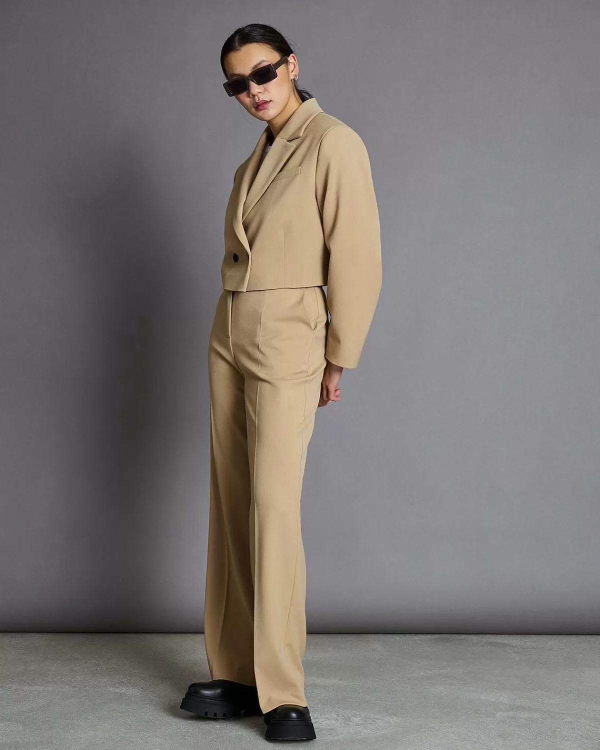 Cropped Blazer Tulia Camel>JAN 'N JUNE Best