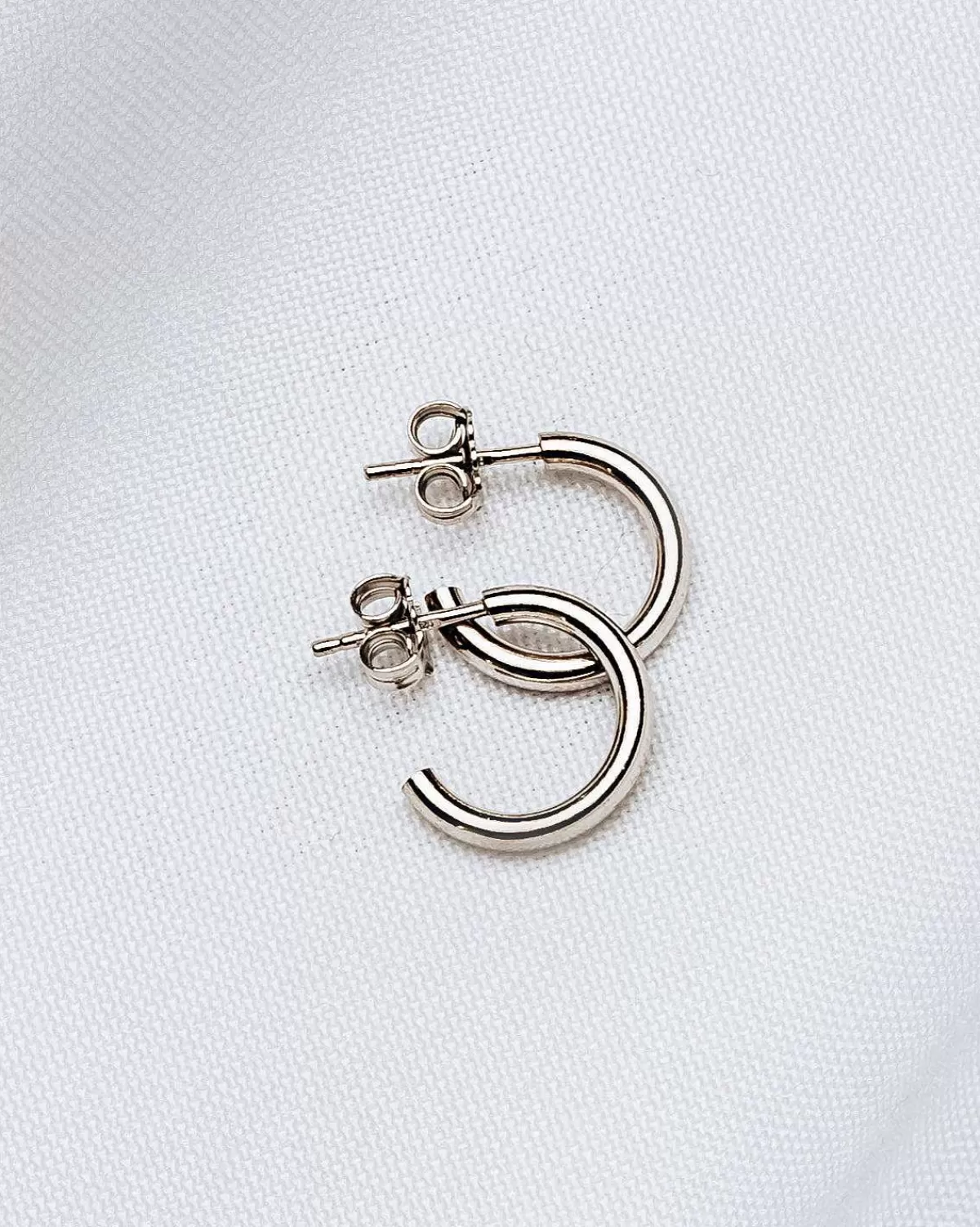 Dear Darling Berlin Essential Hoop Earrings Small Silver>JAN 'N JUNE New