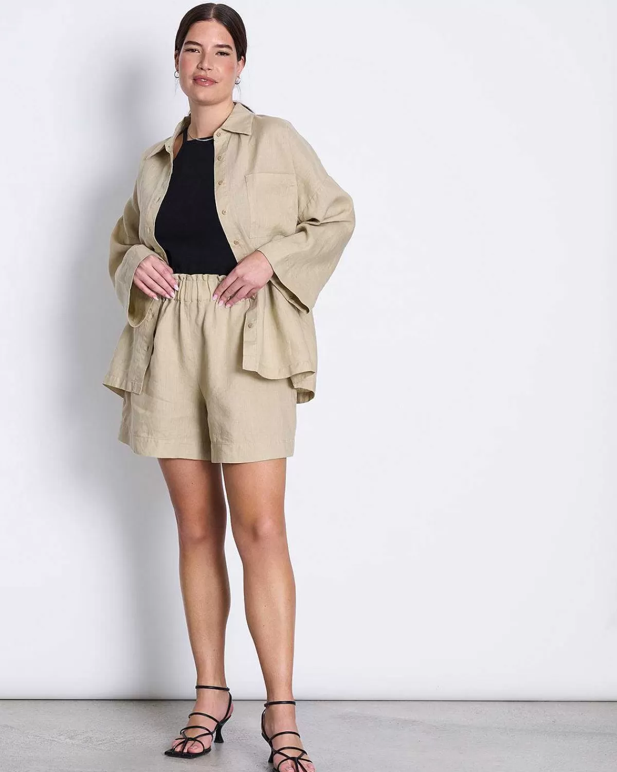 Linen Shorts Tournai Sand>JAN 'N JUNE Fashion