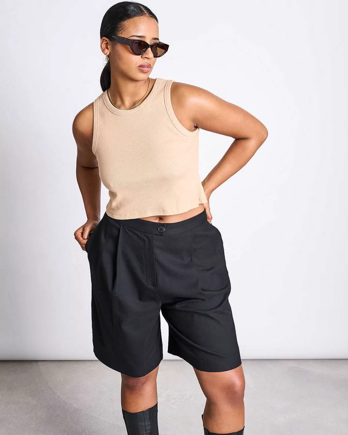 Shorts Benito Black>JAN 'N JUNE Fashion