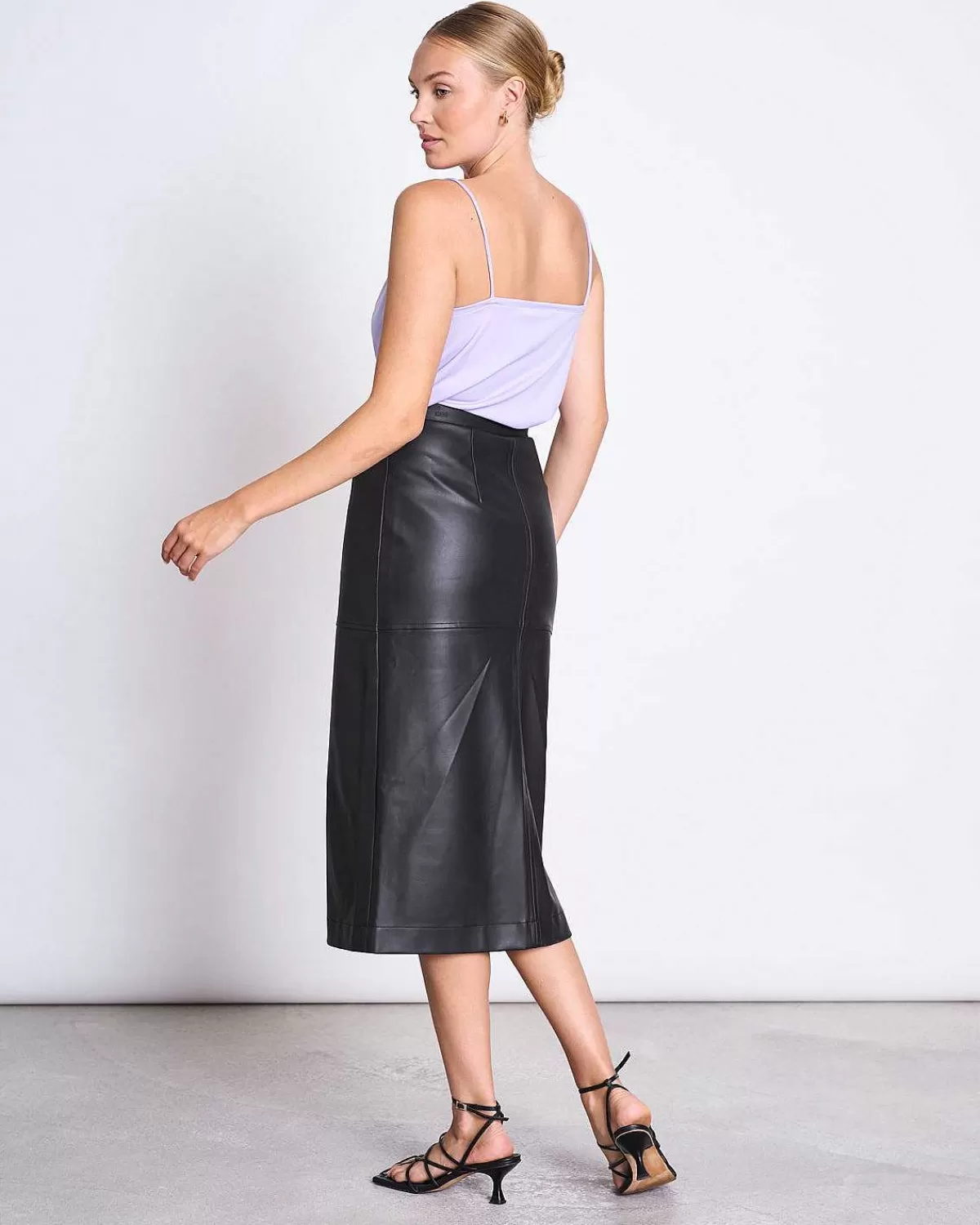 The Vegan Coated Skirt Long Black>JAN 'N JUNE Online