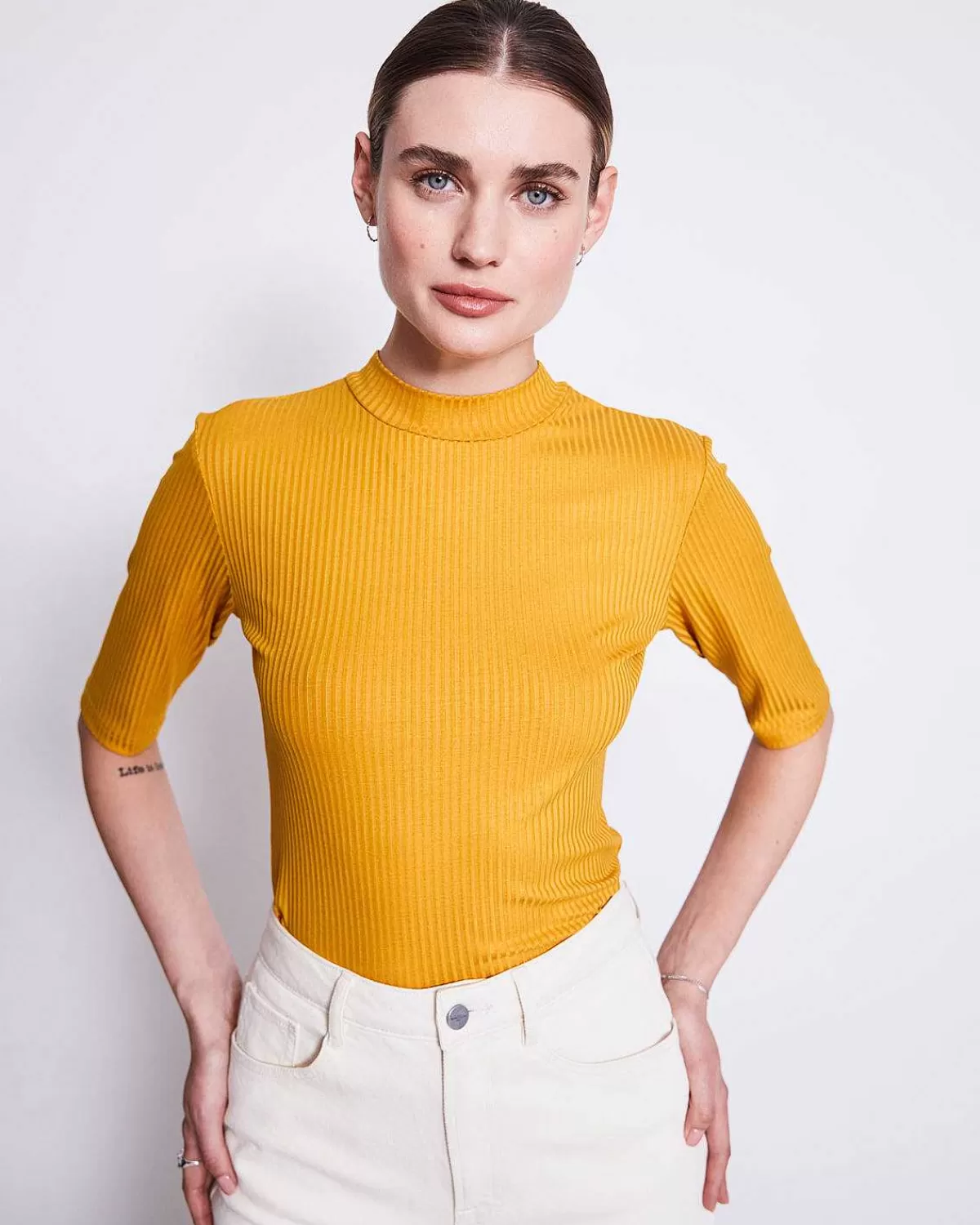 T-Shirt Nina Rib Mustard>JAN 'N JUNE Hot